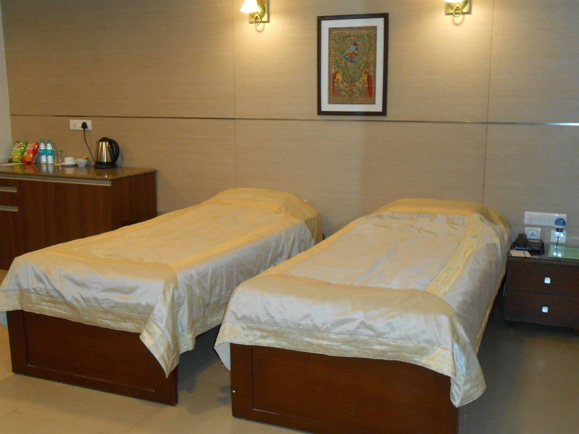 Brunton Heights Executive Suites Bangalore Exterior photo